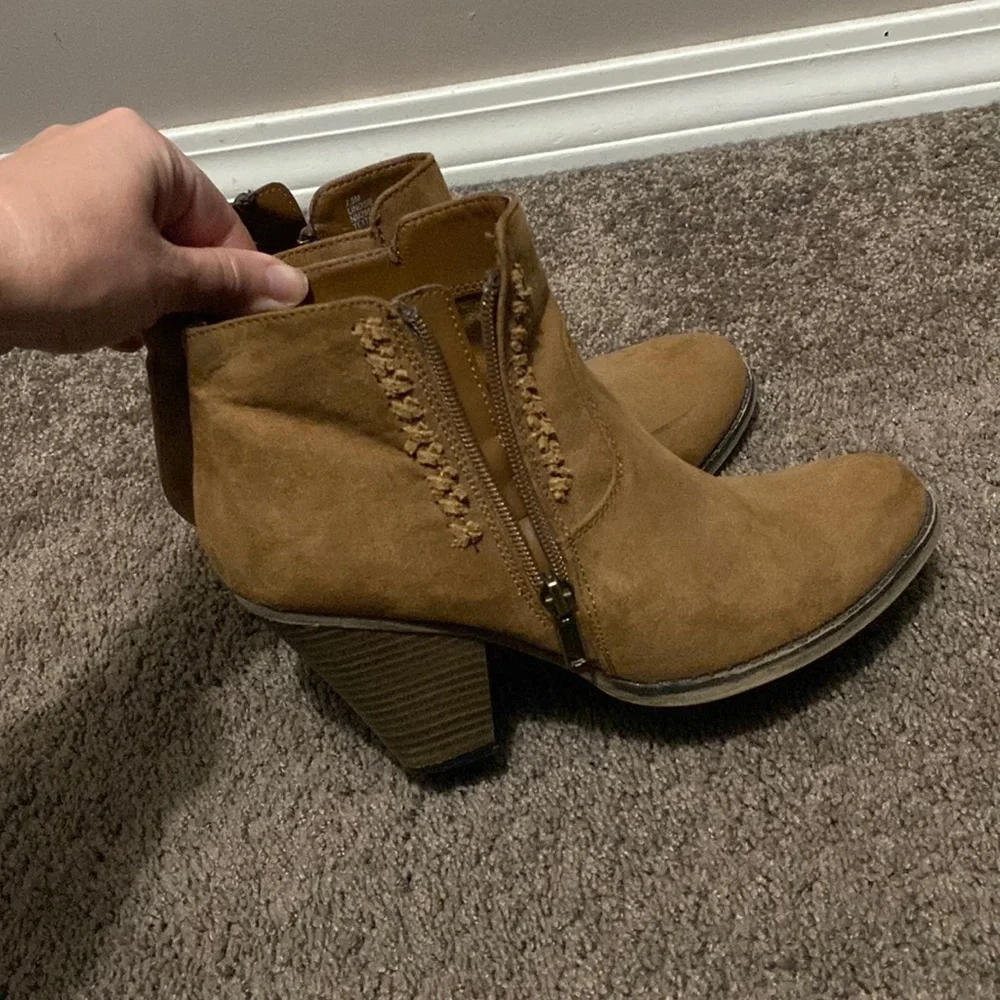 Tan booties - Picture 1 of 2